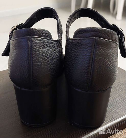 Туфли женские