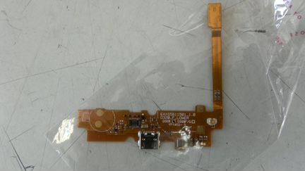 Нижняя плата для LG D320 L70