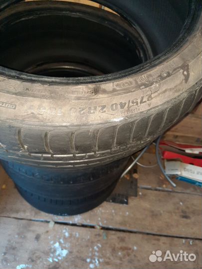Kumho 722 275/40 R20 и 315/35 R20 106Y