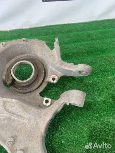 Рычаг задний левый Ford Mustang 2019