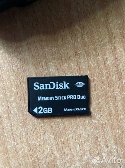 Карта памяти MicroSD