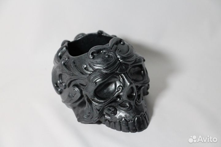 Череп из гипса/пепельница/кашпо