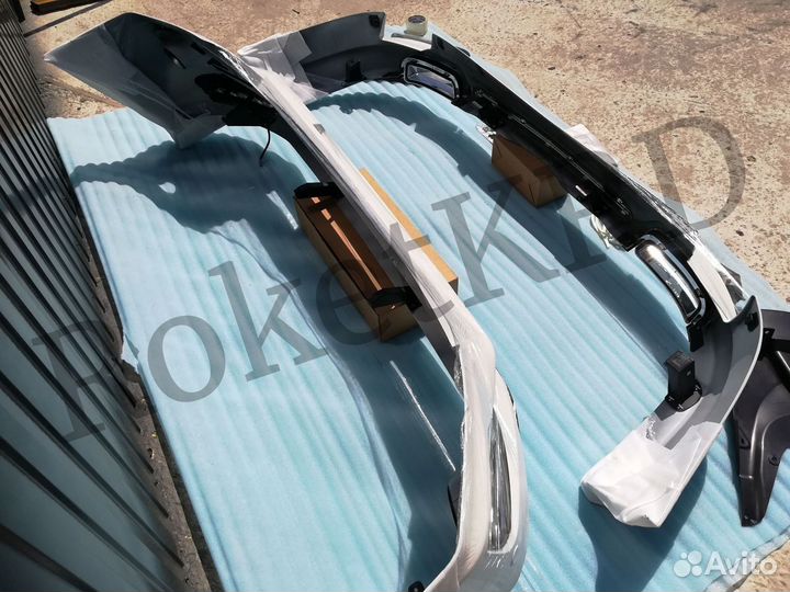 Обвес Toyota Land Cruiser 200 с 2016 г TRD