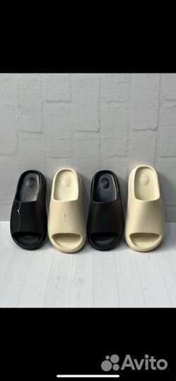 Тапки adidas Yeezy slide