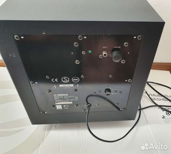 Активный сабвуфер Yamaha YST-SW12
