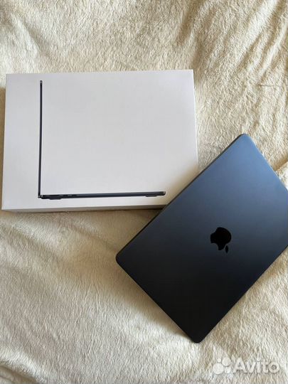 Macbook air 13 m2 8 256 midnight