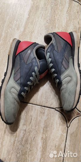 Кроссовки reebok classic 38.5