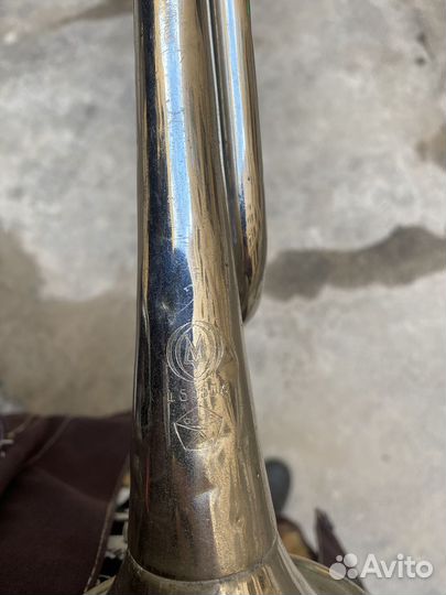 Труба музыкальный инструмент