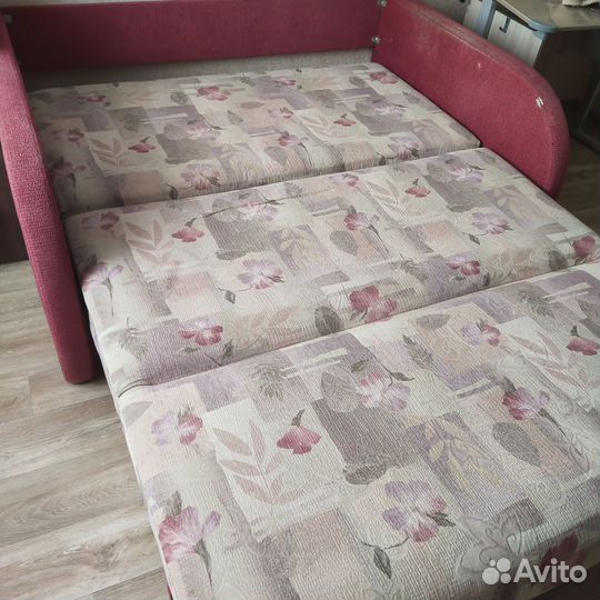 Диван раскладной бу