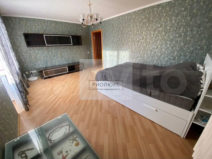 2-к. квартира, 54 м², 5/12 эт.