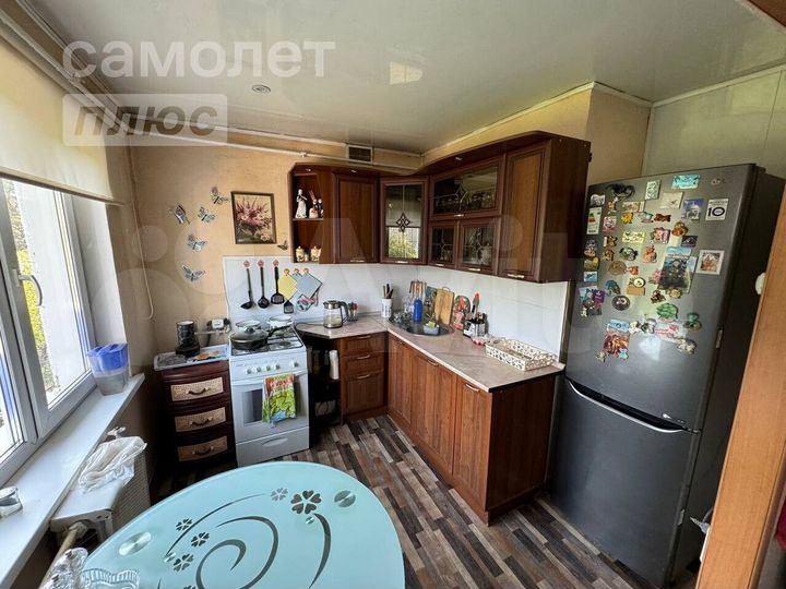 3-к. квартира, 60 м², 5/5 эт.