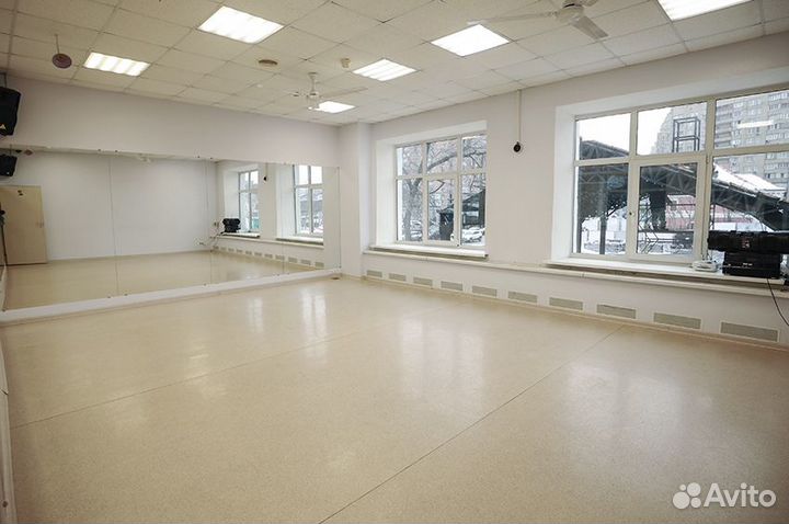 Аренда зала для танцев, йоги и тренингов