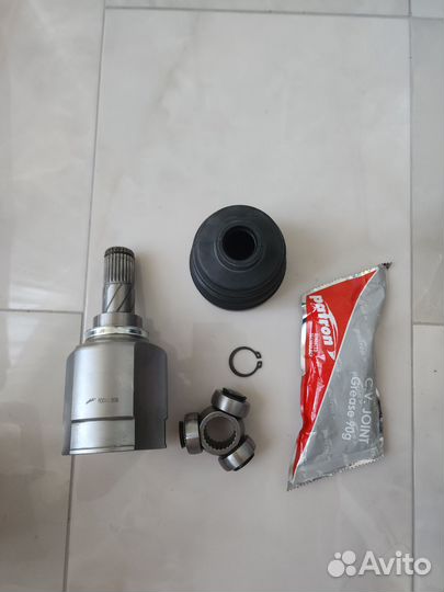 Передняя левая внутренняя граната