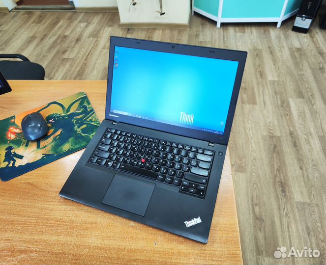 Мощный Lenovo Core i5-4300U/ 8Gb/ SSD240Gb