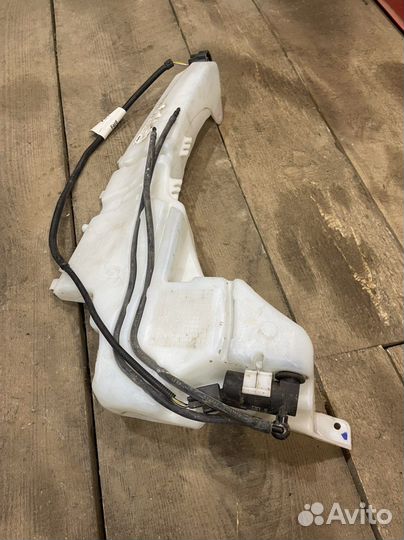 Бачок омывателя Ford Focus 2