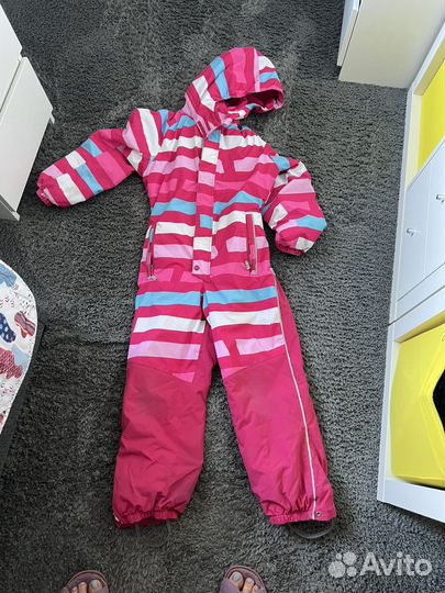 Комбинезон для девочки reima