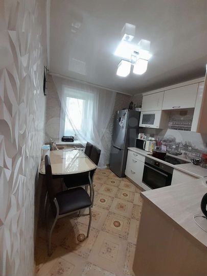 3-к. квартира, 60 м², 4/5 эт.