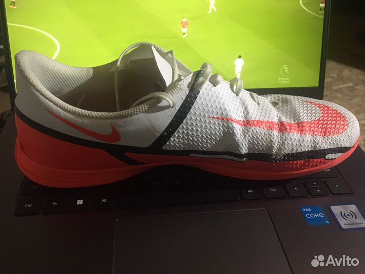 Футзалки nike phantom gt