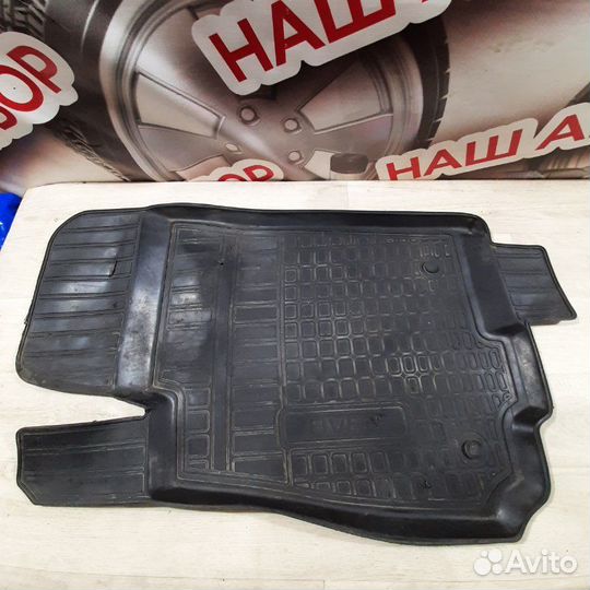 Коврик салона Chevrolet Aveo T300 2012