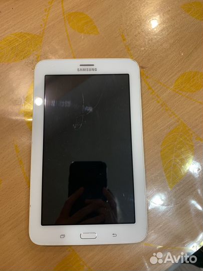 Планшет Samsung SM-T 116
