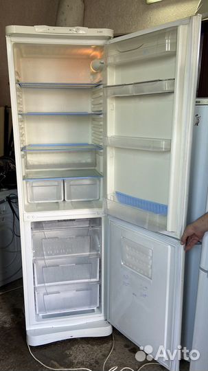 Холодильник бу indesit, высота-197 см