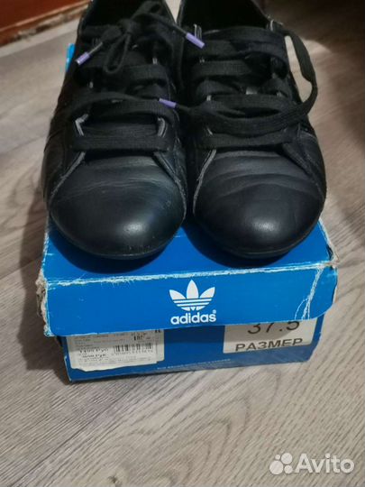 Кроссовки женские adidas оригинал