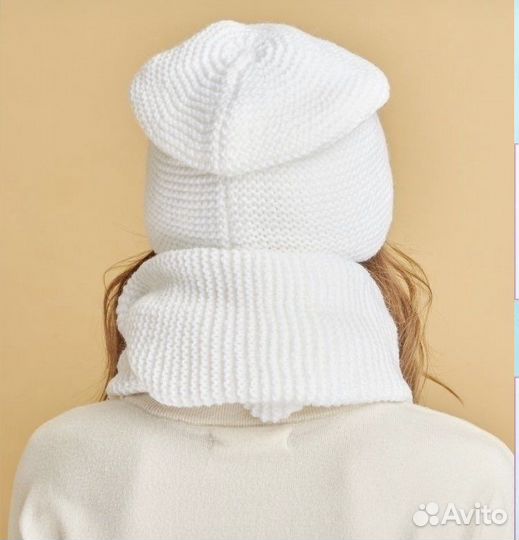 Комплект шапка и снуд