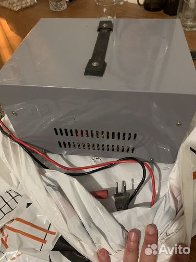 Заярядное устройство