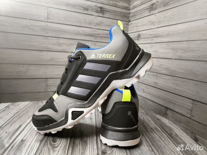 Кроссовки adidas terrex термо