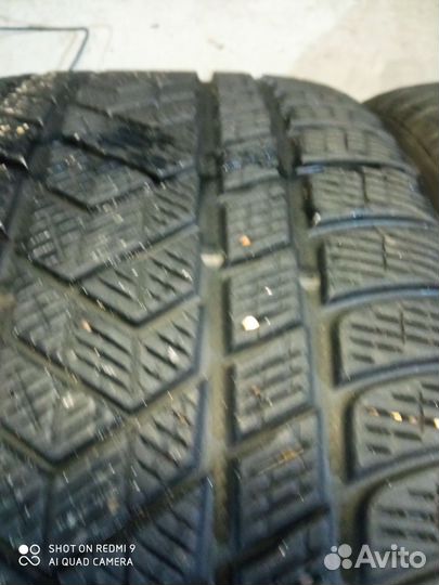 Pirelli Scorpion 275/35 R22 и 315/30 R22