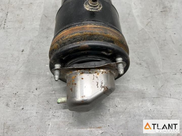 Стойка задняя правая lexus LS460