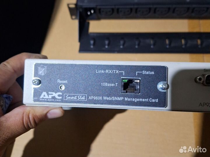 AP9212 Переключатель APC Master Switch