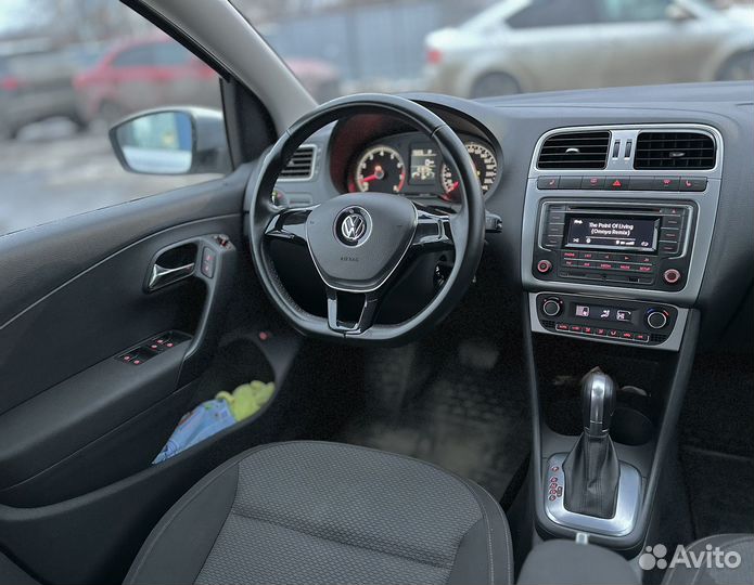 Volkswagen Polo 1.6 AT, 2016, 121 000 км