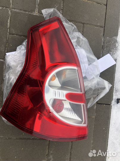 Фонарь задний левый sandero сандеро