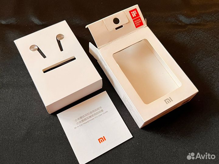 Наушники Xiaomi Mi In-Ear Headphones Pro