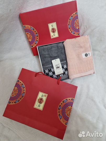 Махровые полотенца новые