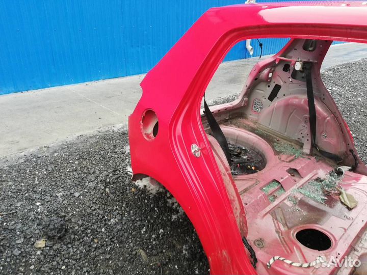 Крыло заднее правое Volkswagen Golf Plus