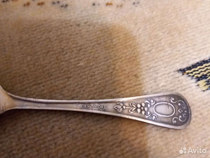 Мельхиоровая солонка скань + ложечка