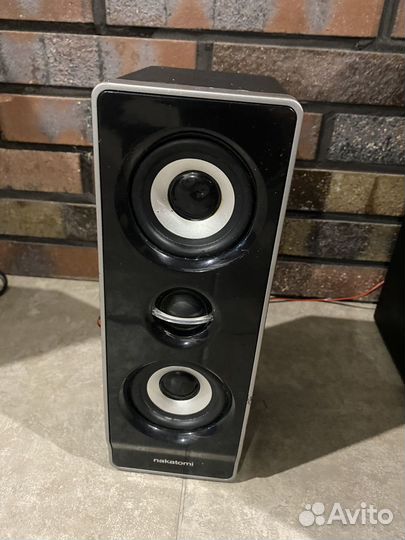 Колонки 2.1 с сабом