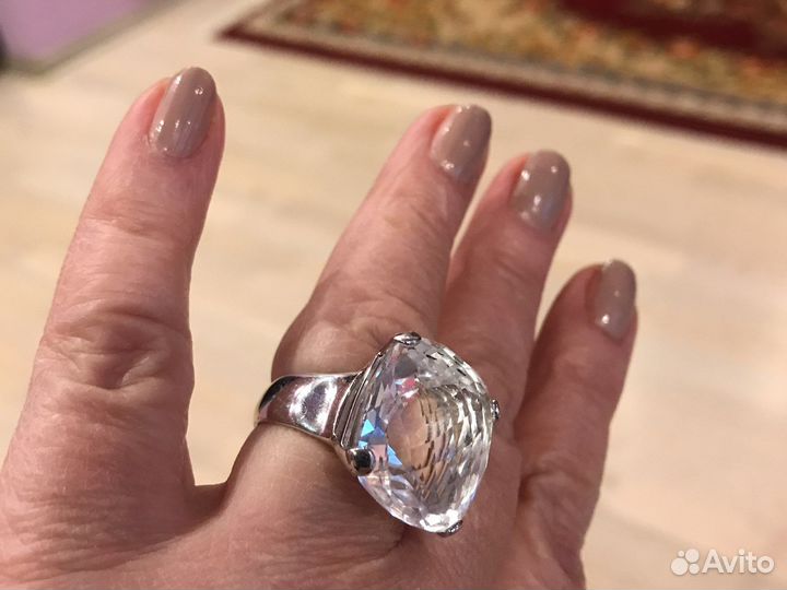Кольцо со swarovski, оригинал