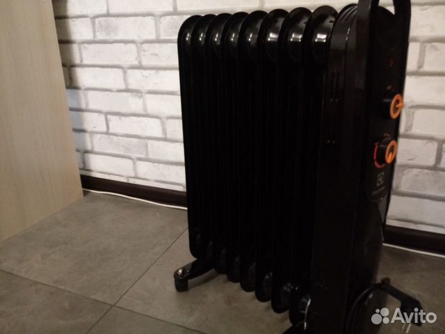 Новый масляный обогреватель Electrolux EOH/M-4209
