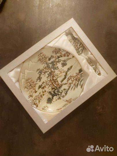 Фарфоровая тарелка и лопатка для торта набор