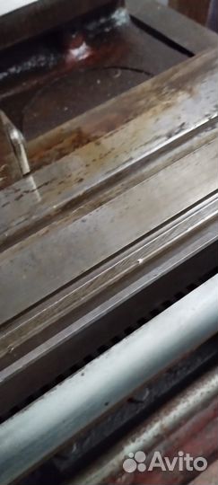 Продам б/у токарные станки, пресс и литьевую машин