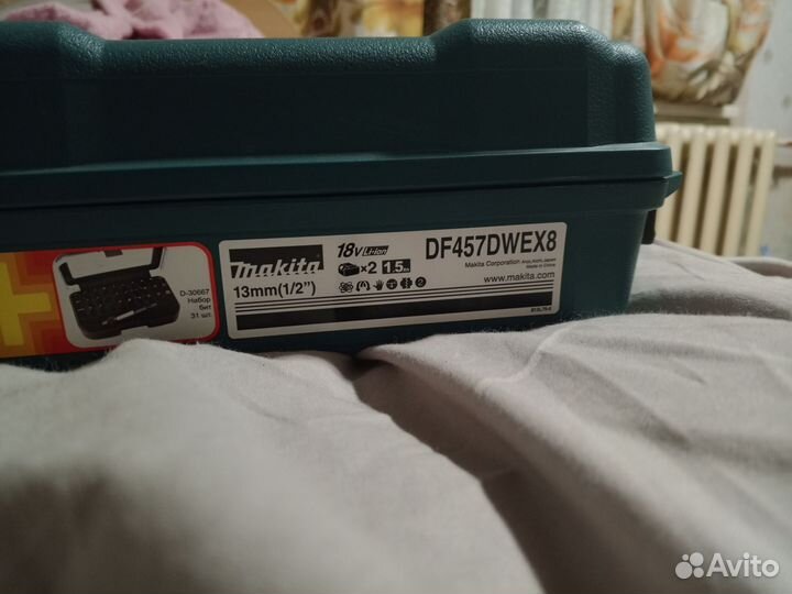 Дрель шуруповерт makita DF