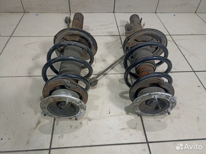 Стойки передние Bmw X3 E83LCI M57D30 2006