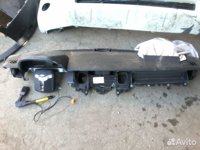 Торпедо, панель приборов Land Rover Discovery 4 20