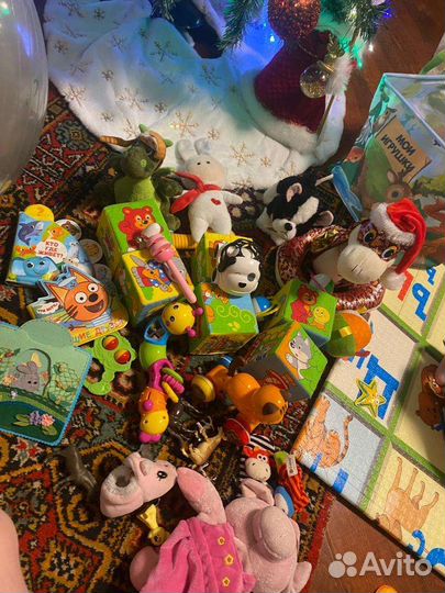 Детские развивающие игрушки для малышей