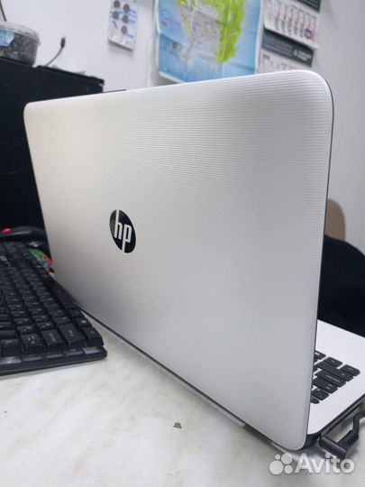 Ноутбук HP 15-ay505ur