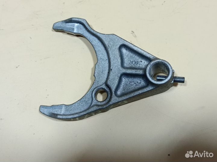 Вилка МКПП для Mitsubishi Colt Z34/Z36