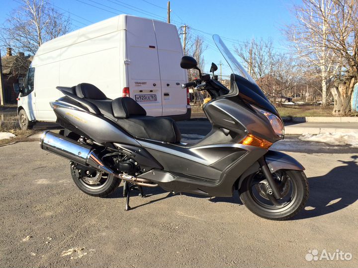 Honda Silver Wing 600 стекло GIVI